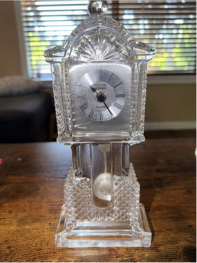Crystal Legends by Godinger Lead Crystal Mantel Clock Quartz Battery Works
